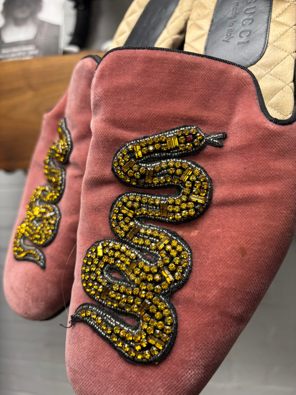 2017 Gucci ‘Hannelore’ Pink Velvet Snake Brocade Wood Sole Slippers