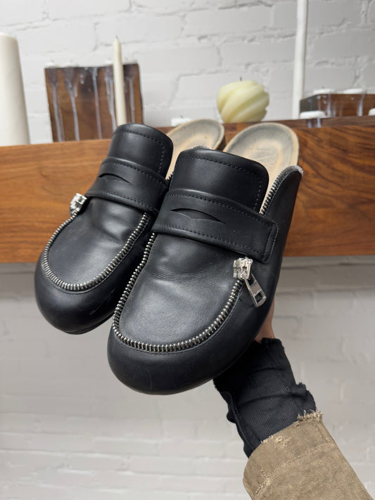JW Anderson ‘Zipper Track’ Leather Slides