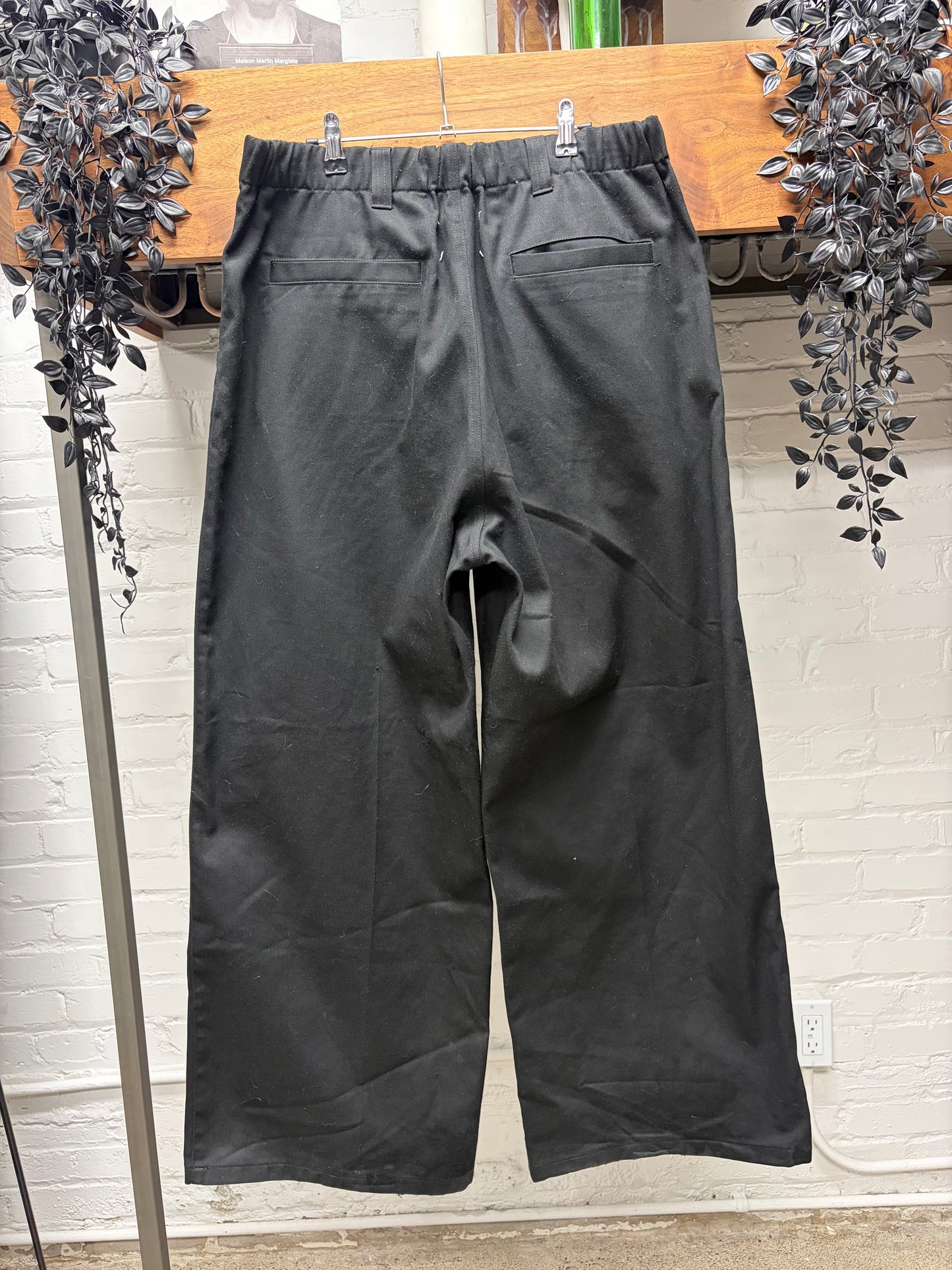 2024 Maison Margiela Black Elasticated Waistband Pleated Wide Leg Pants