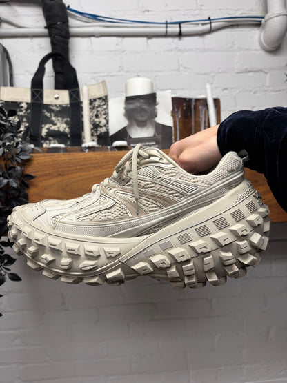 Balenciaga ‘Defender’ White Tire Track Low Top Sneakers