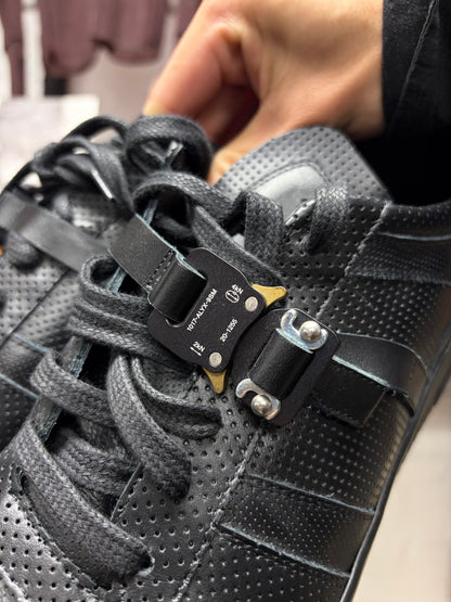 1017 Alyx 9SM Black Leather ‘Roller Buckle’ Low Top Sneakers