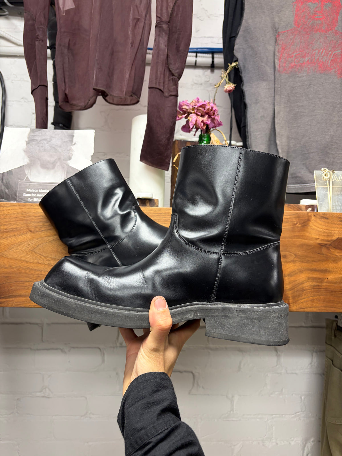 AW2022 Balenciaga ‘Inspector’ Black Leather Square Toe Boots