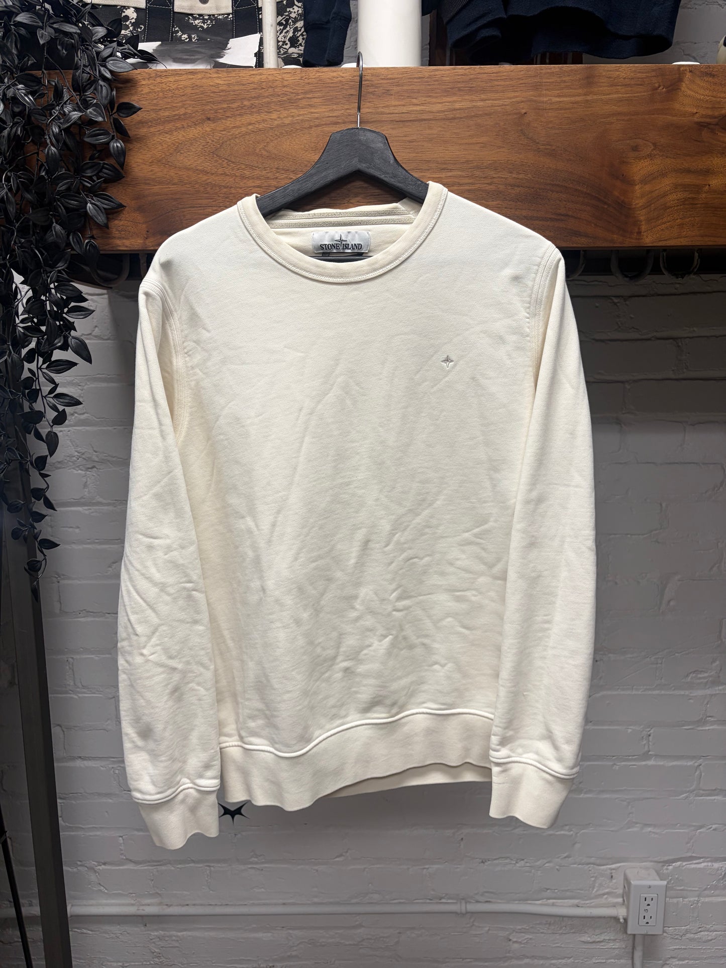 Stone Island Embroidered ‘Star Logo’ Cream White Crewneck Sweatshirt
