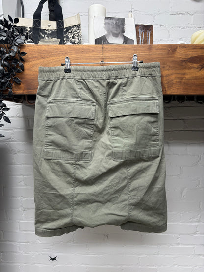 SS2017 Rick Owens ‘Walrus’ Euka Muted Green ‘Pod’ Drawstring Shorts