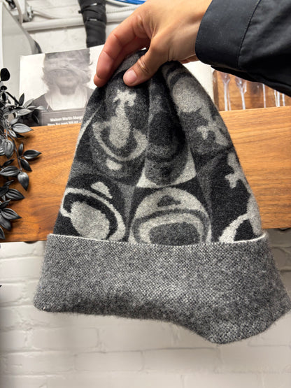 Vivienne Westwood Grey ‘Orb Logo’ Knit Beanie