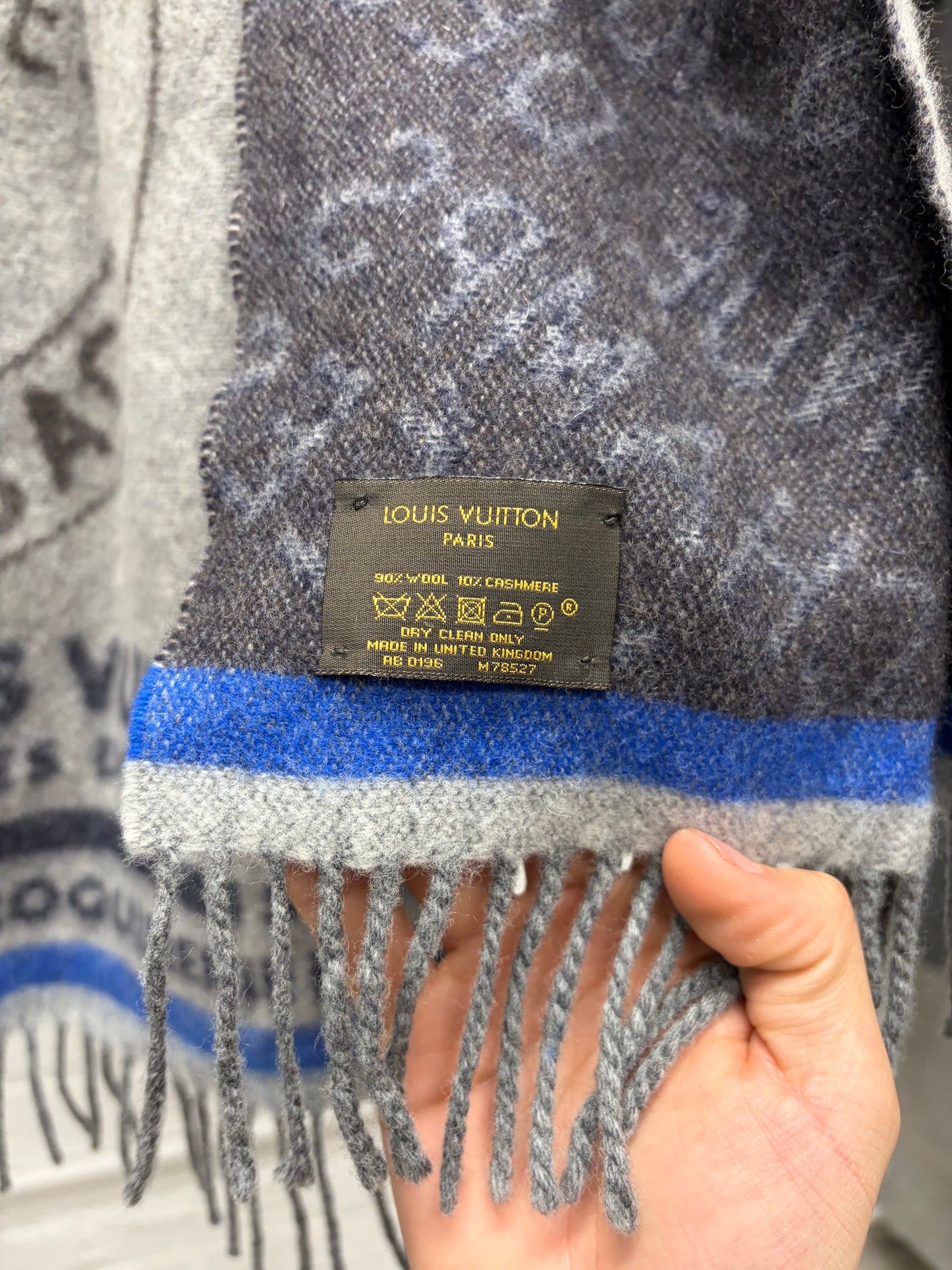 Louis Vuitton Reversible Wool/Cashmere Scarf