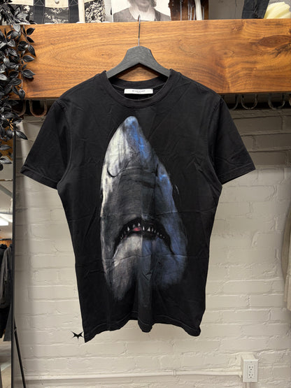 AW2017 Givenchy by Ricardo Tisci ‘Shark’ Black Graphic T-Shirt