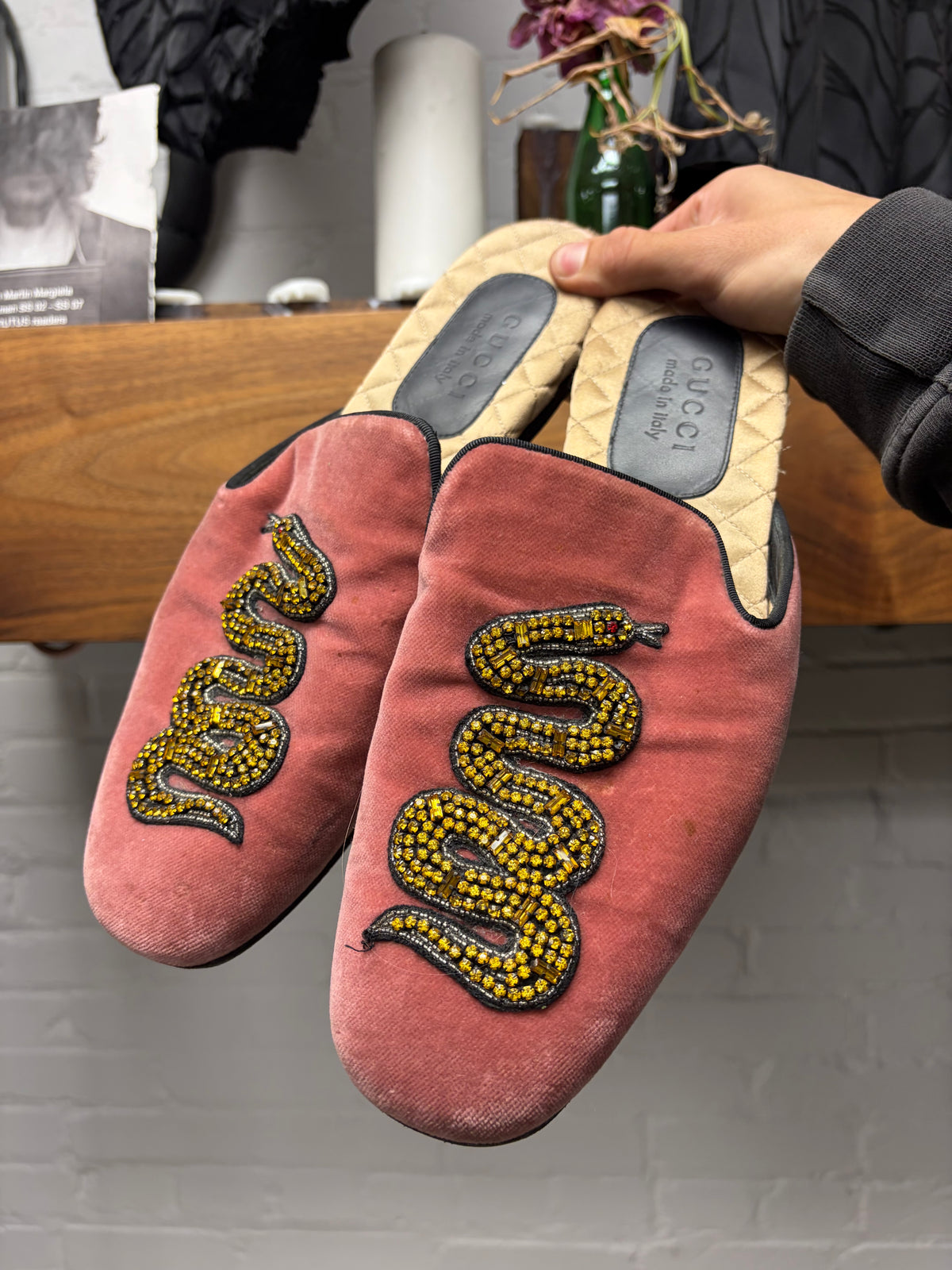 2017 Gucci ‘Hannelore’ Pink Velvet Snake Brocade Wood Sole Slippers