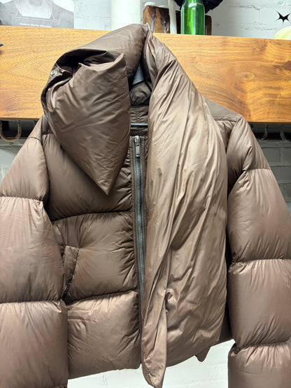 AW2023 Rick Owens ‘Luxor’ Scarf Wrap Brown Down Fill Cropped Puffer Jacket