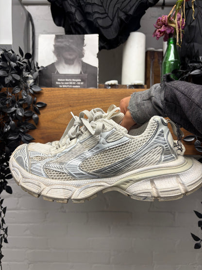 Balenciaga ‘3XL’ White/Silver Oversized Low Top Sneakers