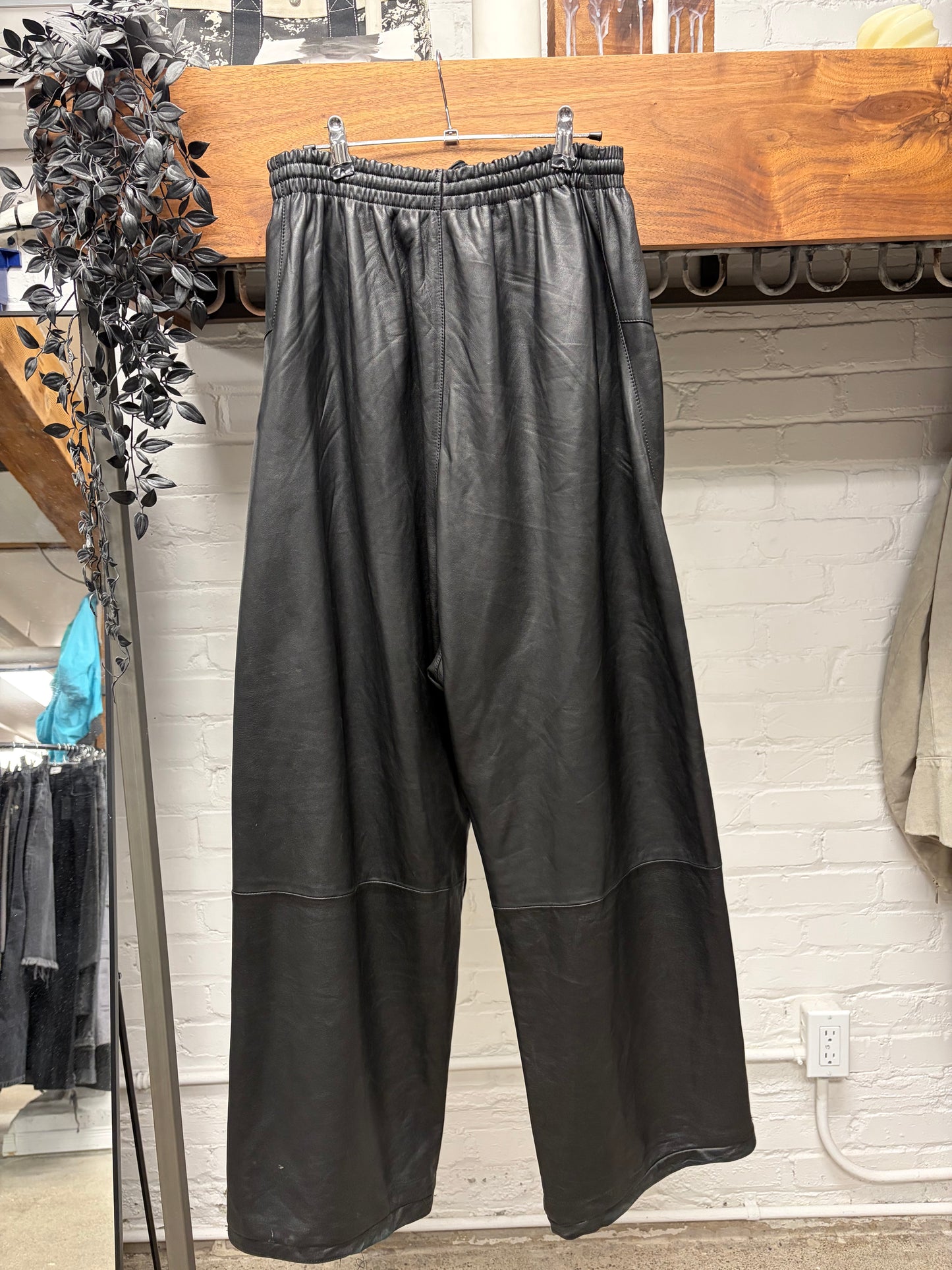 2022 Balenciaga ‘3B’ Sporty Logo Leather Track Pants