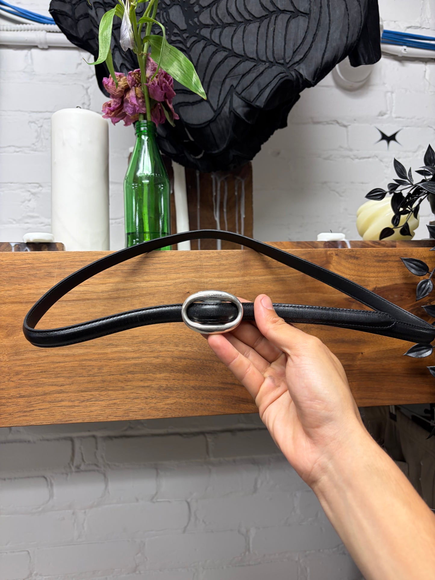 Saint Laurent Glossed Black Leather Silver ‘Oval Buckle’ Thin Belt