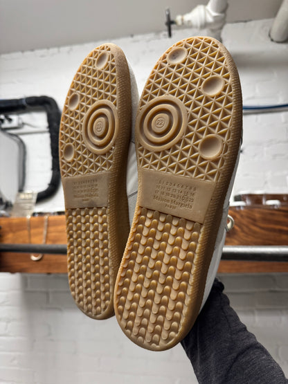 Maison Margiela Replica ‘G.A.T’ White/Gum Sole Low Top Sneakers