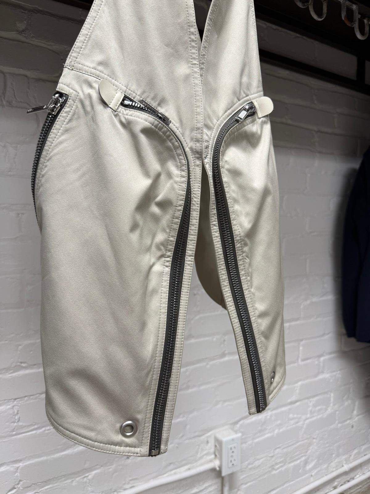 SS2023 Rick Owens ‘Edfu’ Pearl ‘Bauhaus’ Nylon Cargo Vest