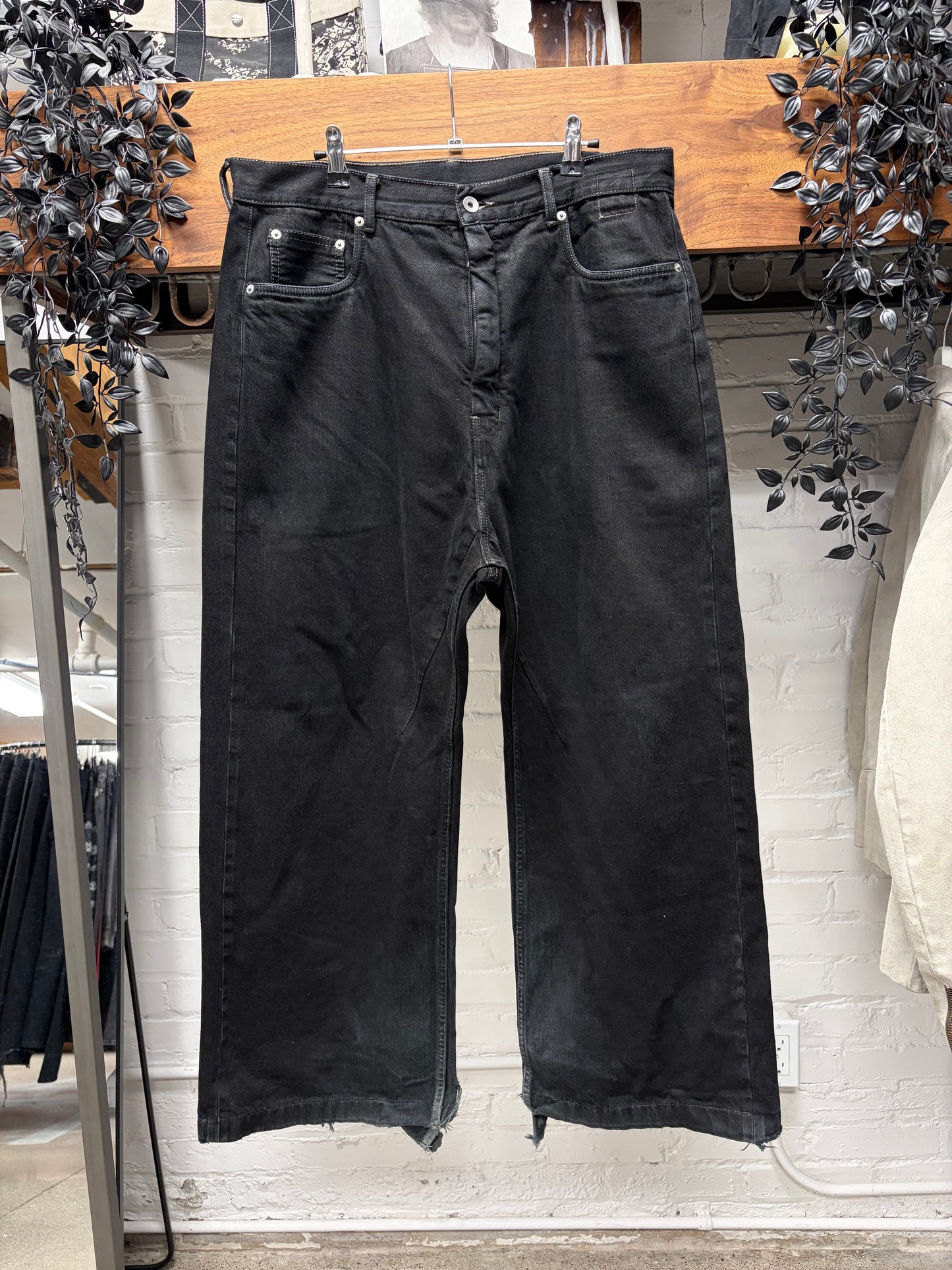 Rick Owens Black ‘Geth Cut’ Wide Leg Denim