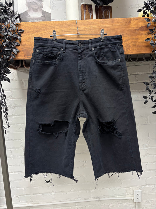 2022 Balenciaga Distressed ‘Dirty Black’ Over Knee Length Cutoff Denim Shorts