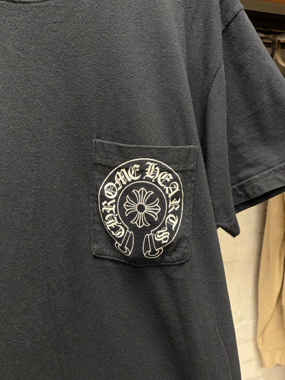 Chrome Hearts ‘Taipei’ Store Exclusive Black Horseshoe Logo Graphic T-Shirt