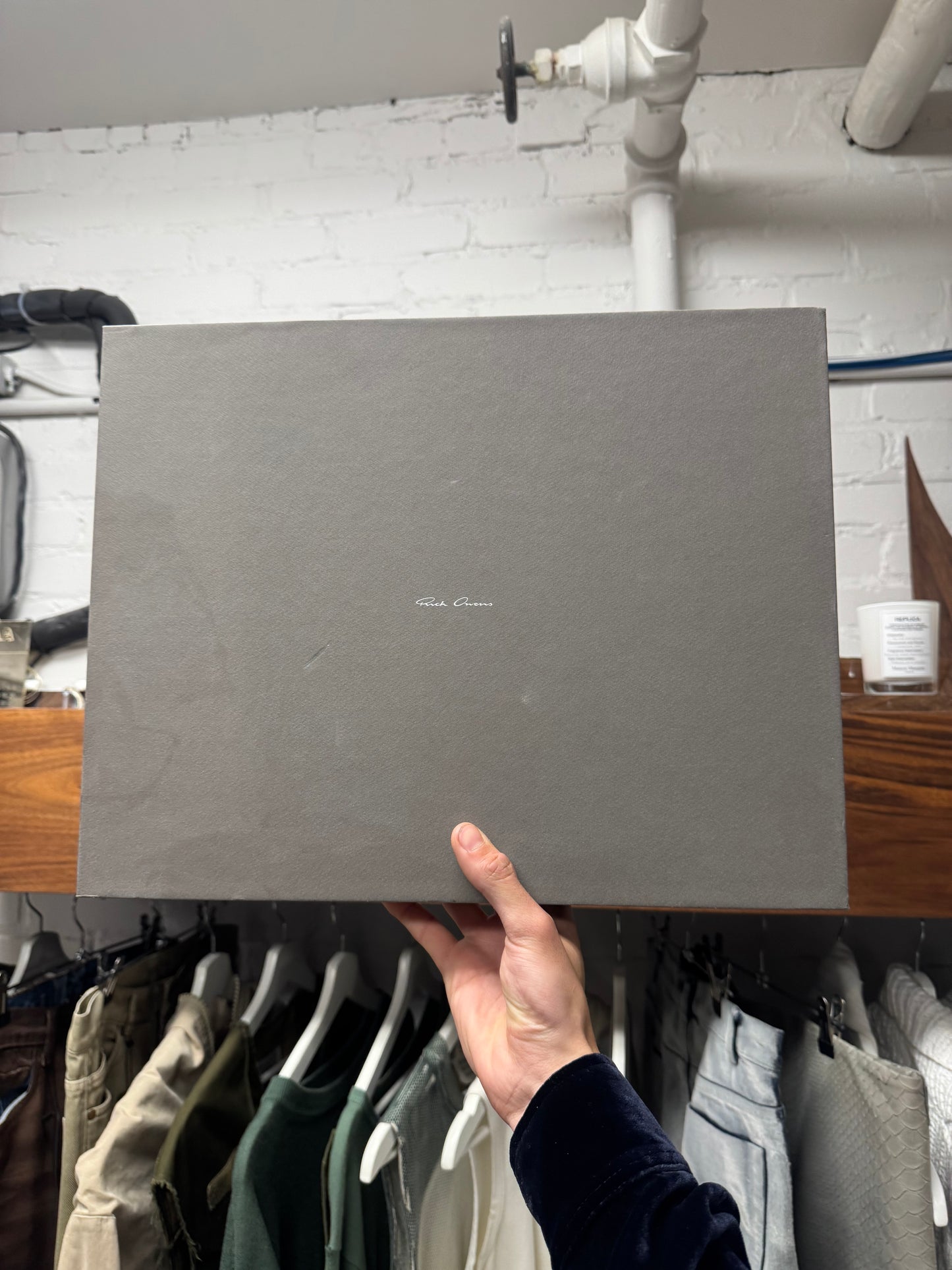 SS2022 Rick Owens ‘Strobe’ Black Ponyhair Gloves
