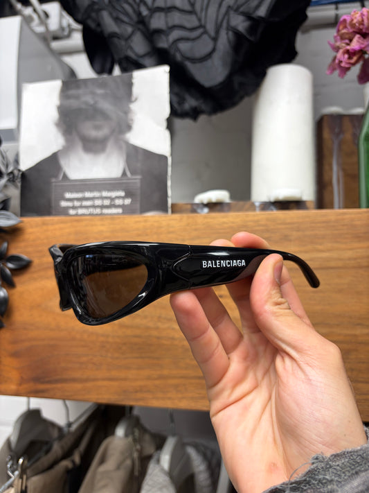 Balenciaga ‘Swift’ Glossy Black Oval Shape Sunglasses