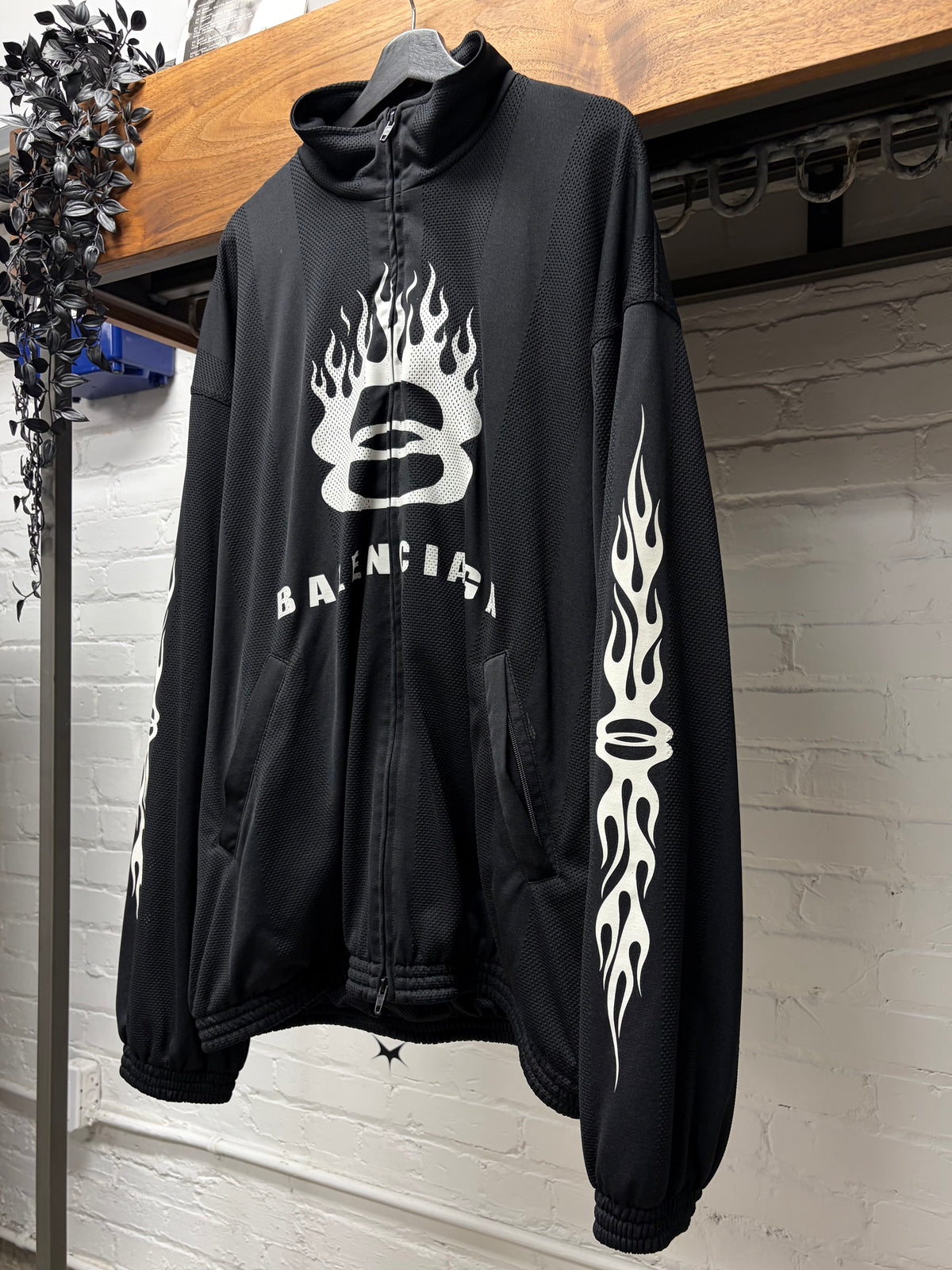 2024 Balenciaga ‘Unity Flame’ Mesh Black Oversized Zip-Up Track Jacket