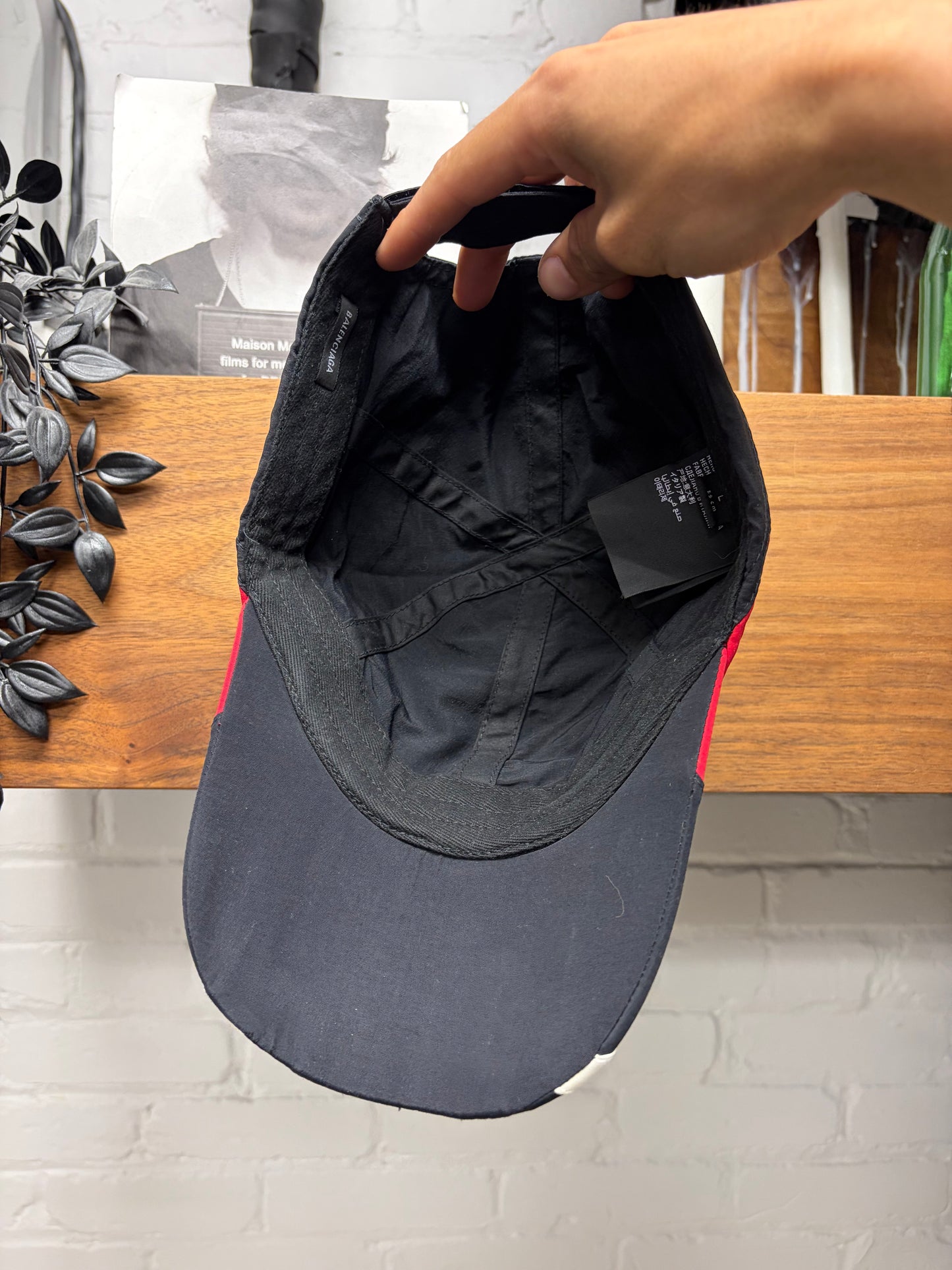 Balenciaga ‘Sporty B Logo’ Black/Red Track Strap-Back Baseball Cap