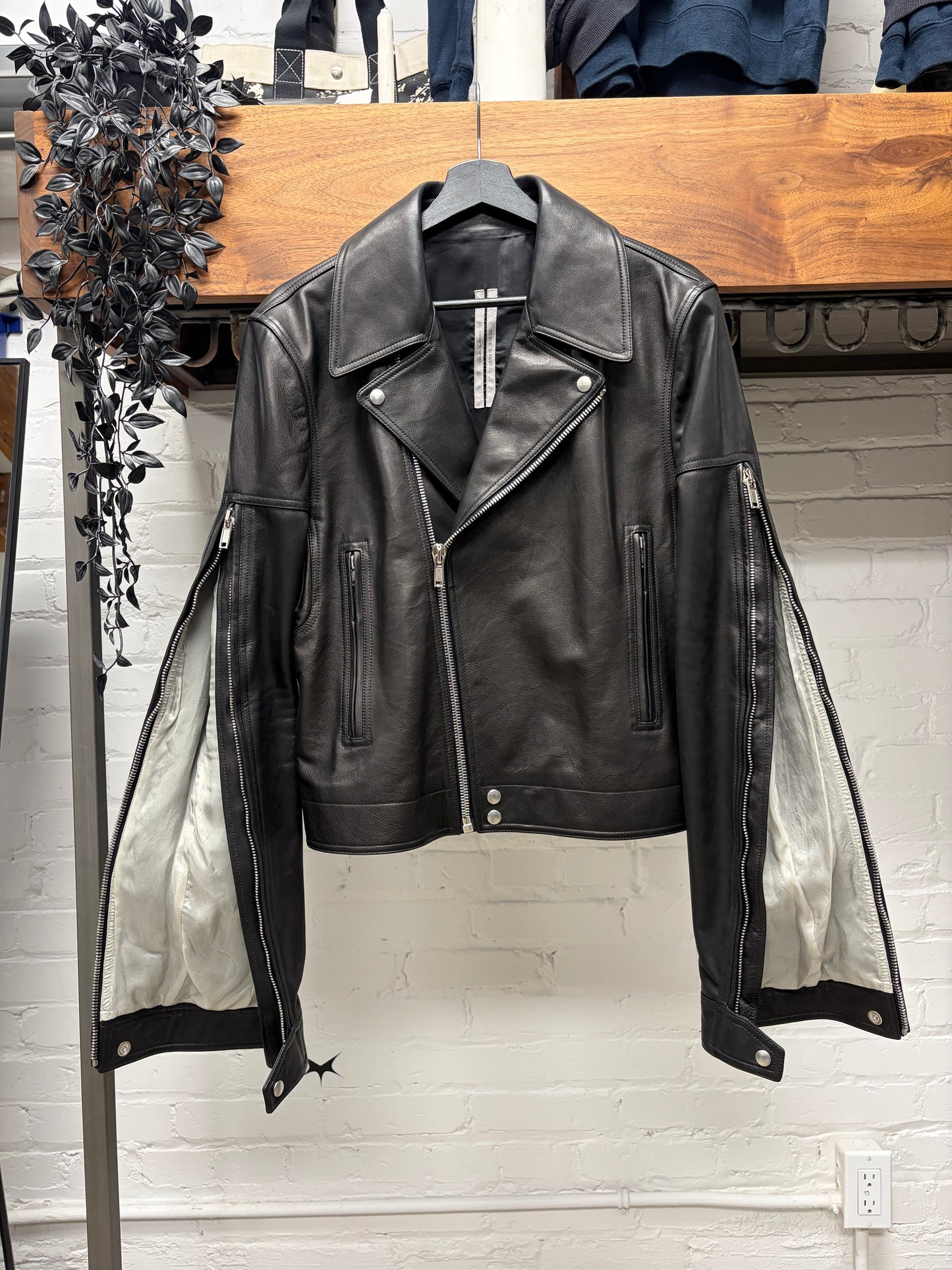 SS2020 Rick Owens ‘Tecuatl’ Dracubiker Black Calfskin Leather Perfecto Jacket