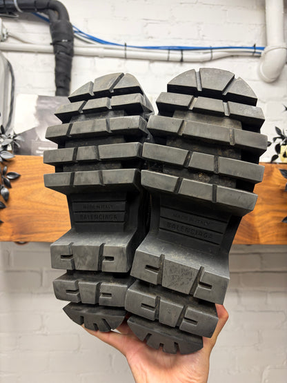 Balenciaga ‘Bulldozer’ Black Leather Platform Sole Combat Boots