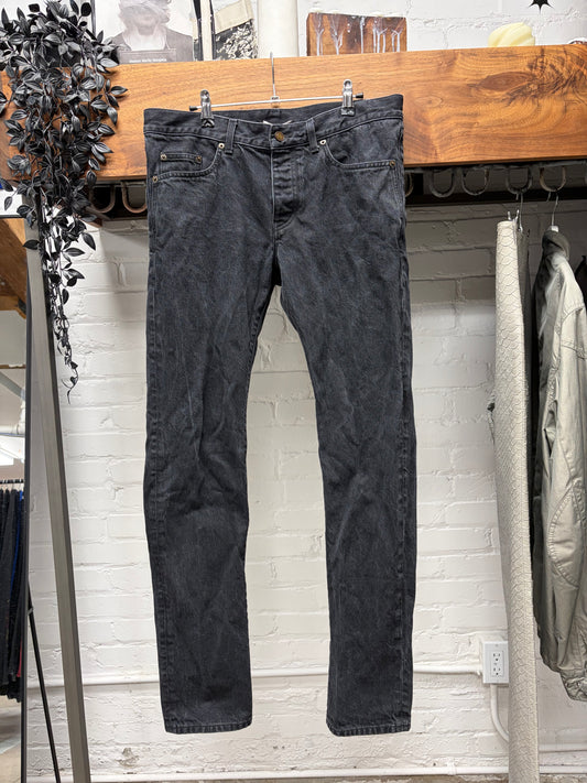 2020 Saint Laurent ‘D18’ Black Skinny Jeans