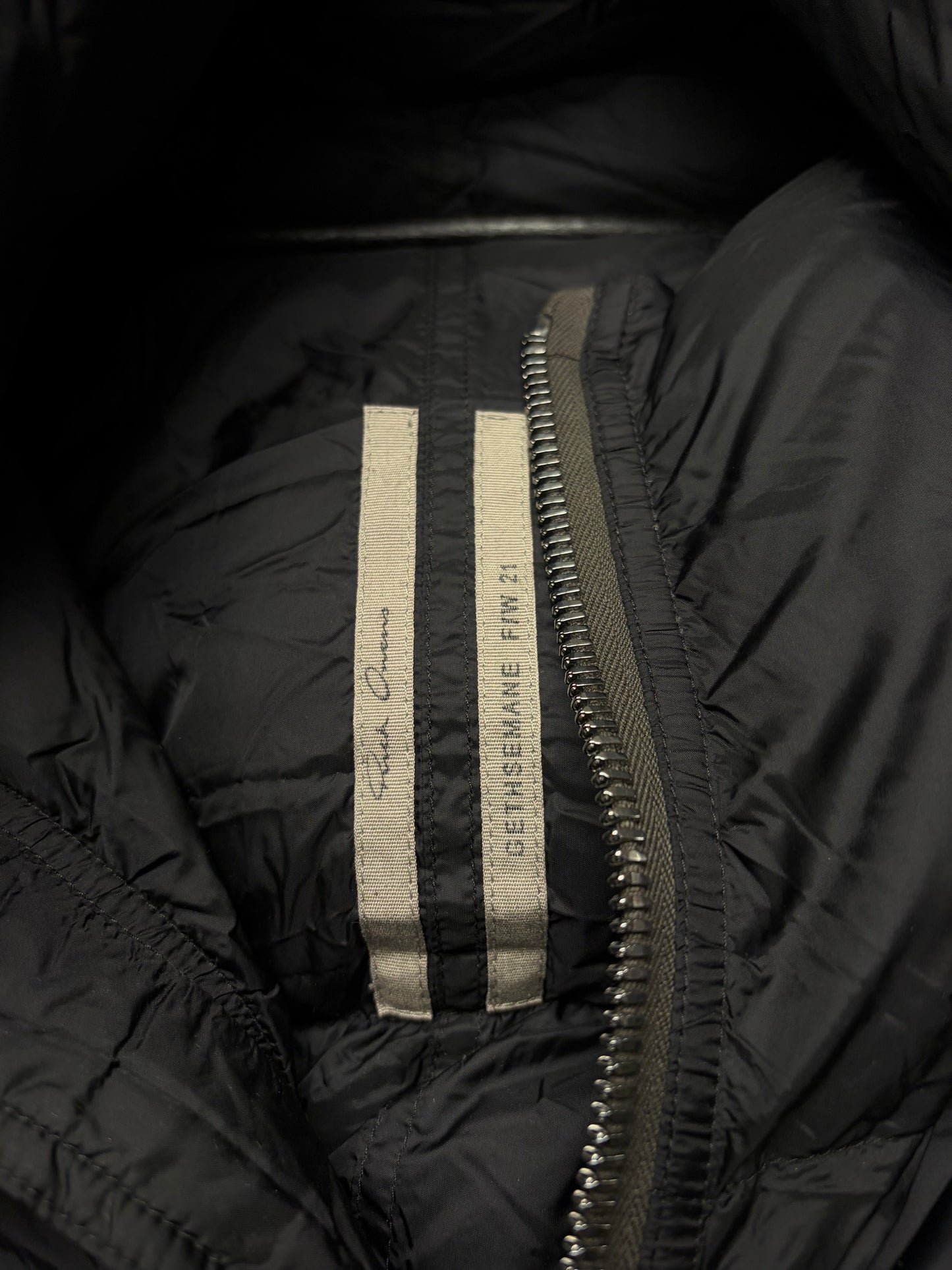AW2021 Rick Owens ‘Gethsemane’ Funnel ‘Scarf Wrap’ Cropped Down Filled Puffer Jacket