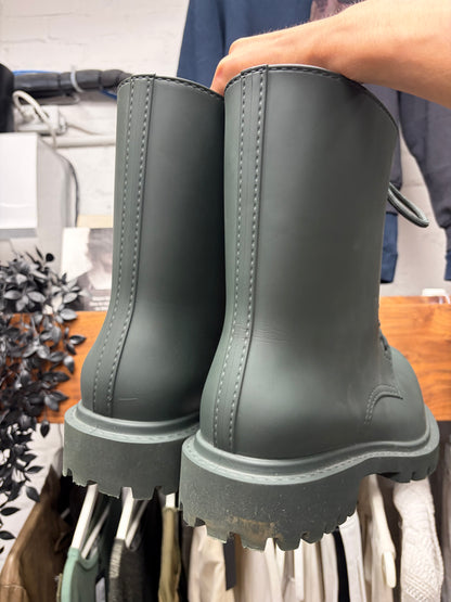 Balenciaga ‘Steroid’ Military Green Lace Up Oversized Combat Boots