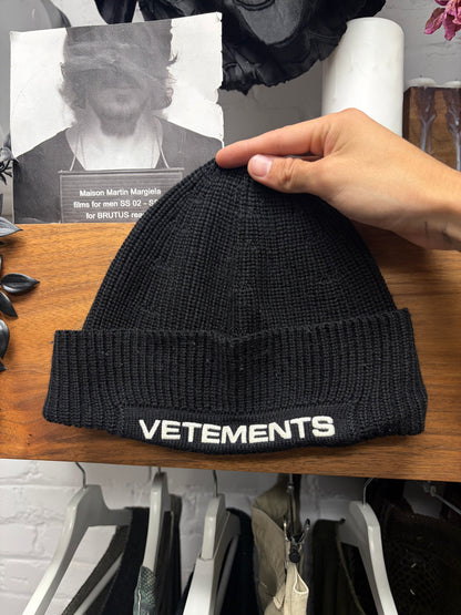 Vetements Ribbed Black ‘Limited Edition’ Embroidered Logo Beanie