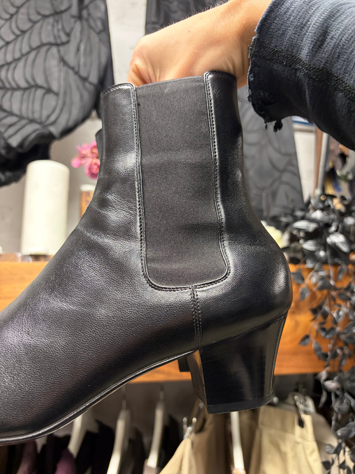 Saint Laurent ‘Rainer’ Glossy Black Leather Pointed Toe Chelsea Boots