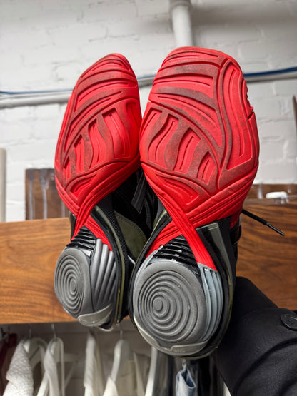 Balenciaga ‘Tyrex’ Black/Red Fusion Low Top Sneakers