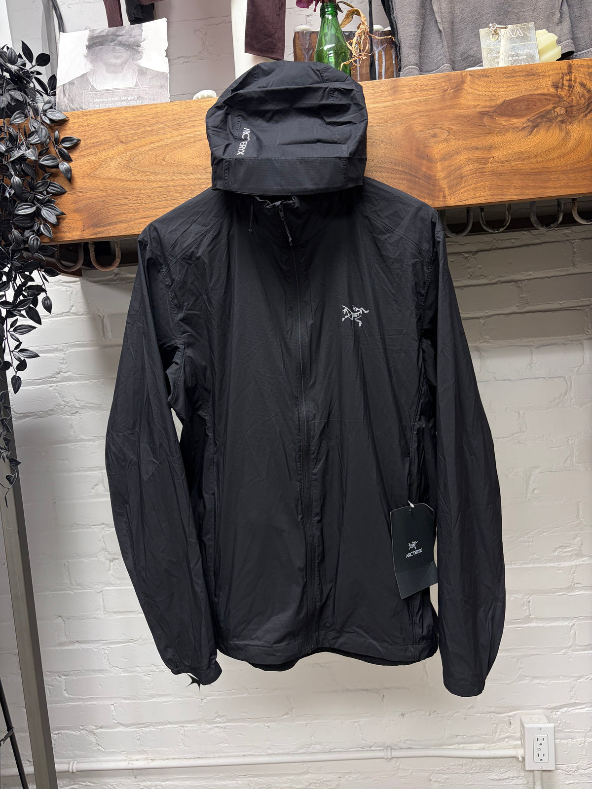 Arc’teryx ‘Nodin’ Black Nylon Zip Lightweight Shell Jacket